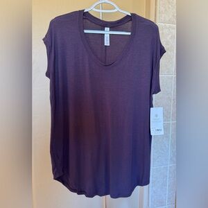 Athleta Cloudlight Stratus Tee